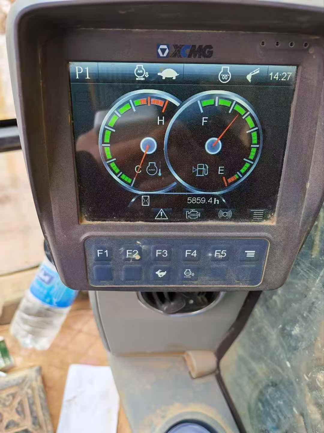 Buy XCMG XE135B Used Excavator / 3