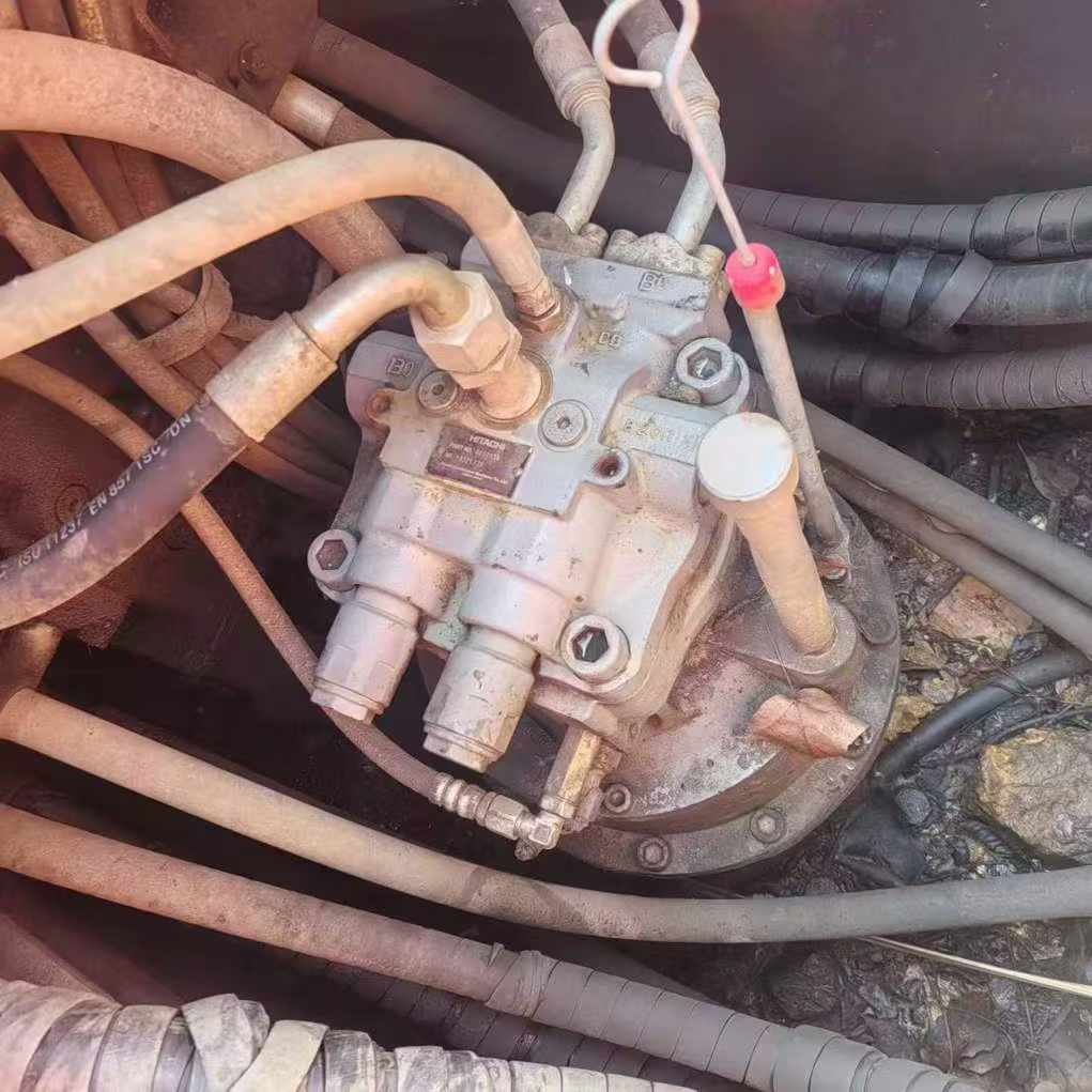 Buy Hitachi ZX210K-5A Used Excavator / 4