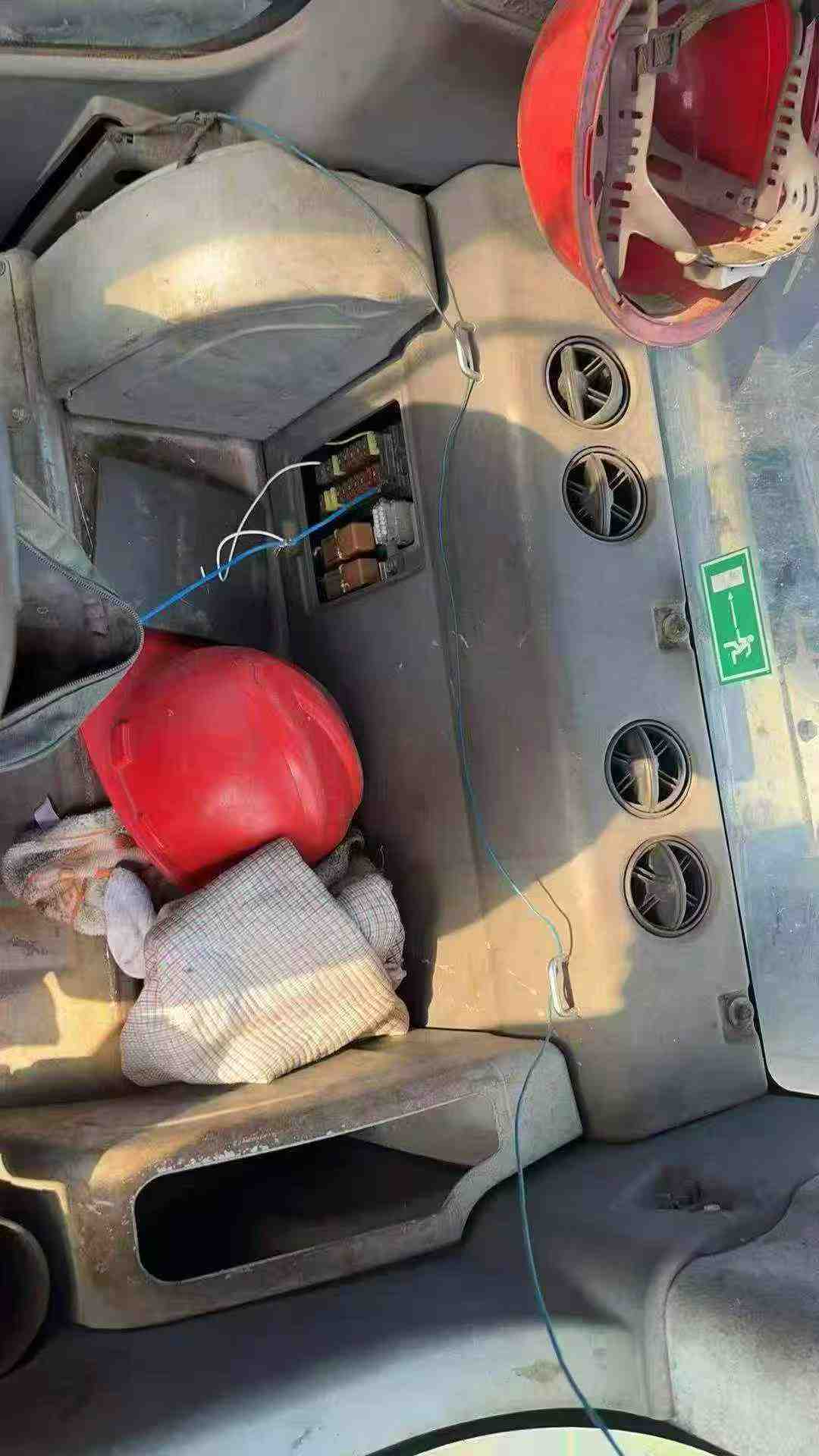 Buy Komatsu PC160-6 Used Excavator / 5