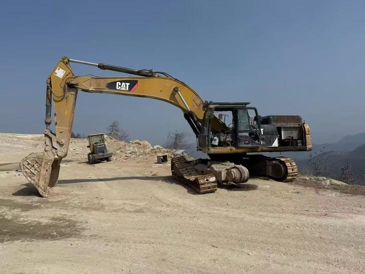 Buy Caterpillar 336E Used Excavator / 1