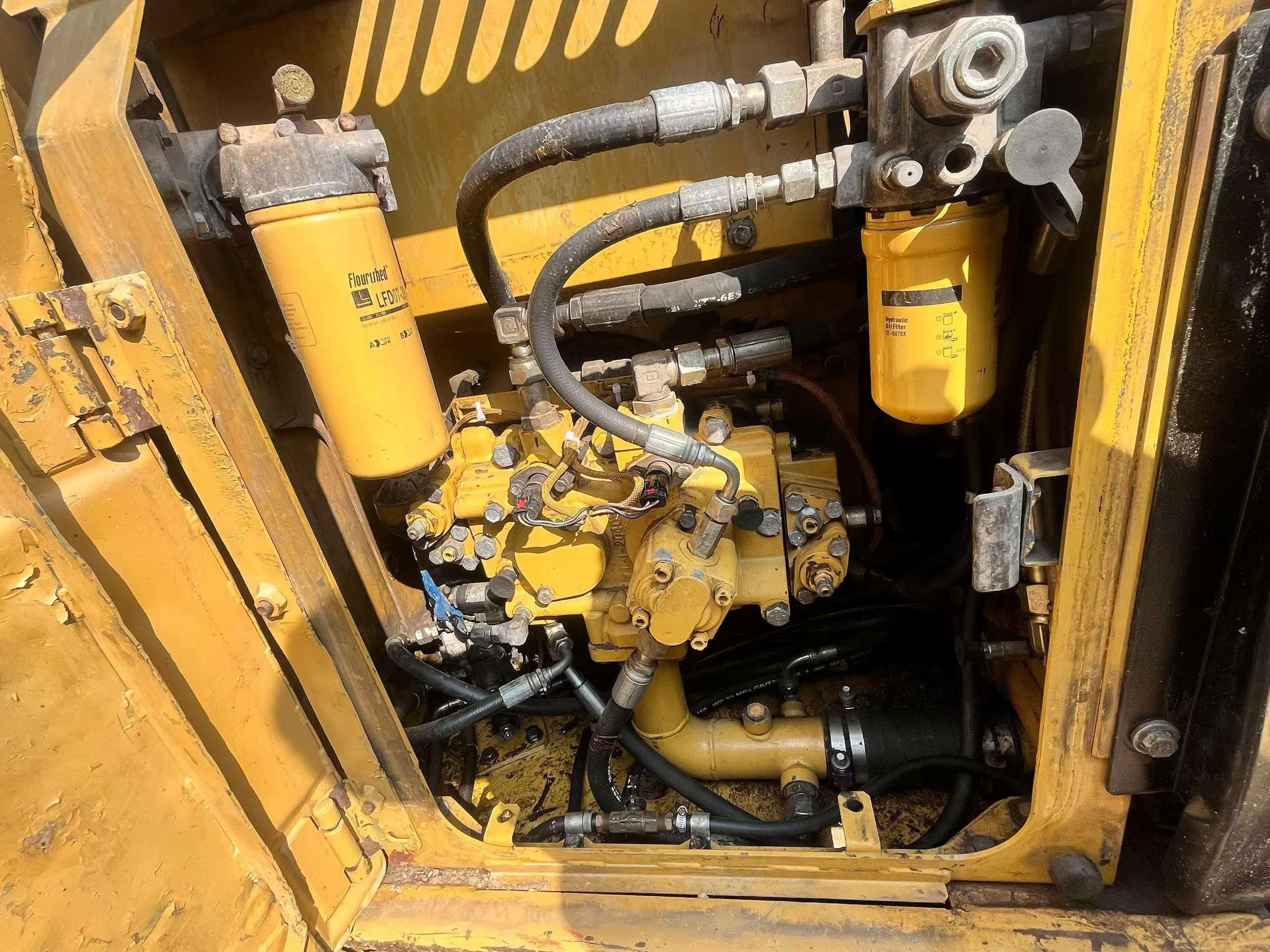 Buy Caterpillar 313D Used Excavator / 6