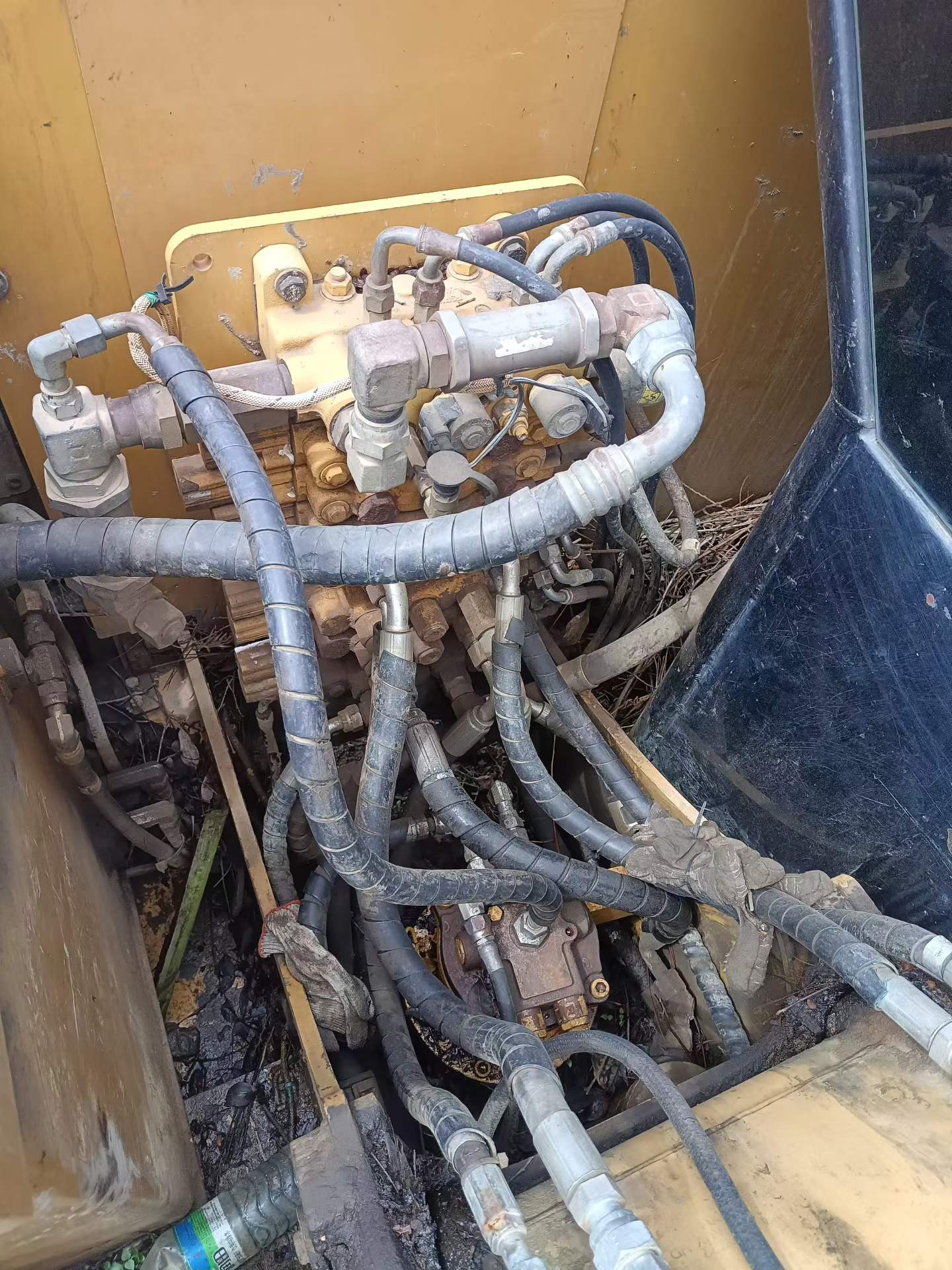 Buy Caterpillar 308B Used Excavator / 5