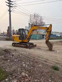 Buy XCMG XE60 Used Excavator / 2 Buy XCMG XE60 Used Excavator / 2