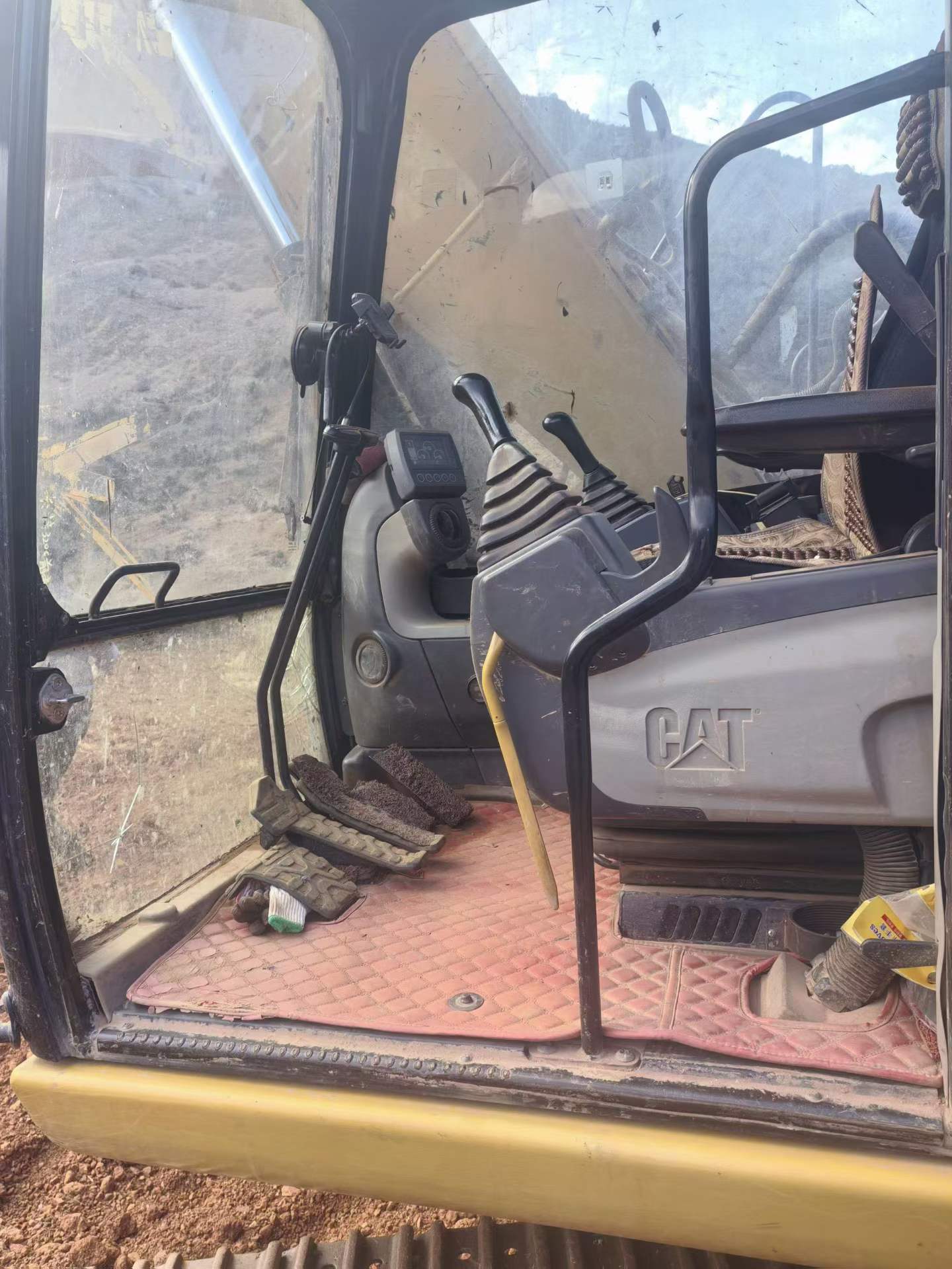 Buy Caterpillar 313D Used Excavator / 3