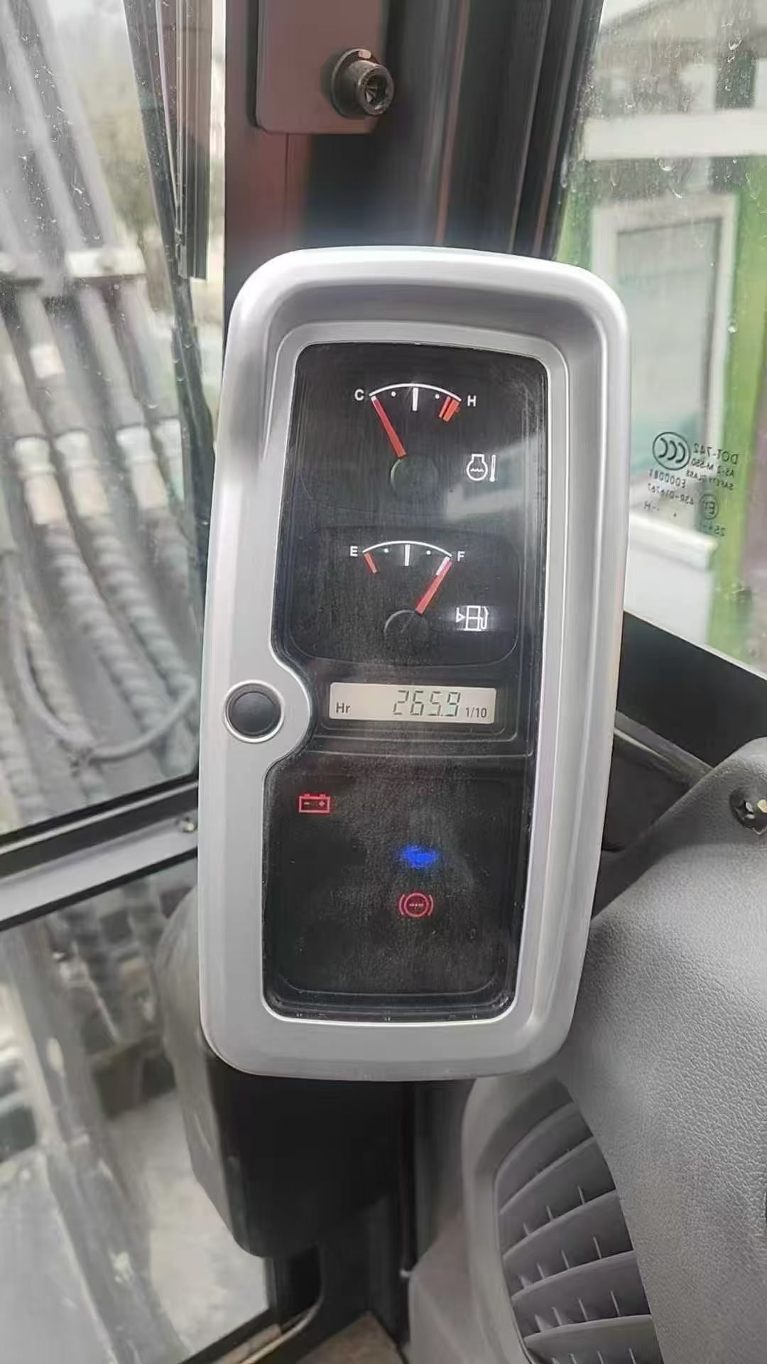 Buy Doosan DH60 Used Excavator / 7