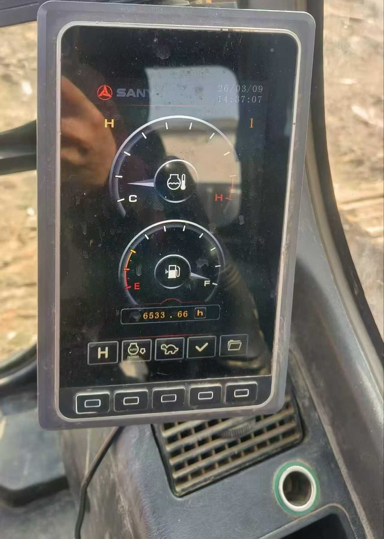 Buy Sany SY195C Used Excavator / 2