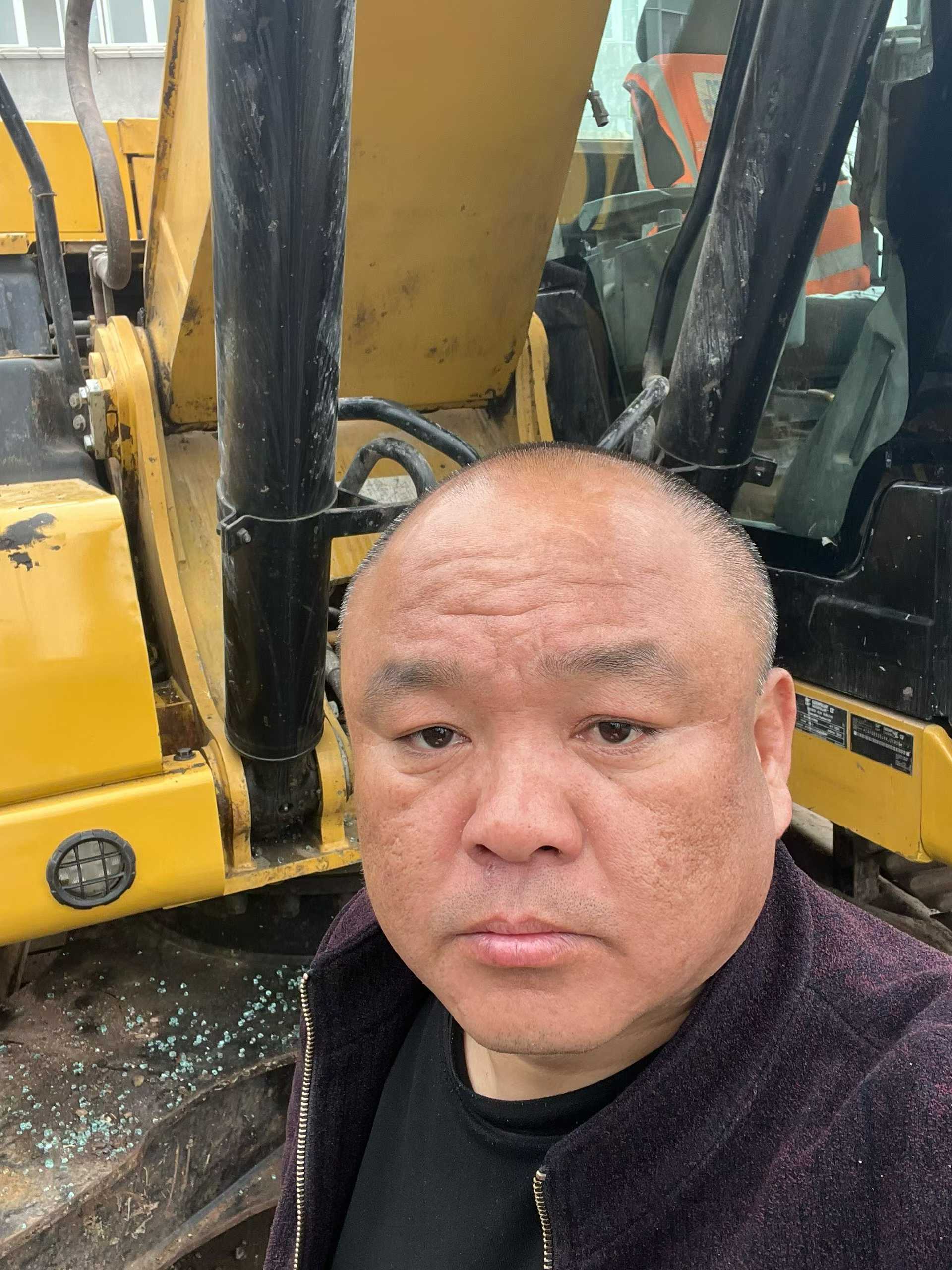 Buy Caterpillar 320GC Used Excavator / 5