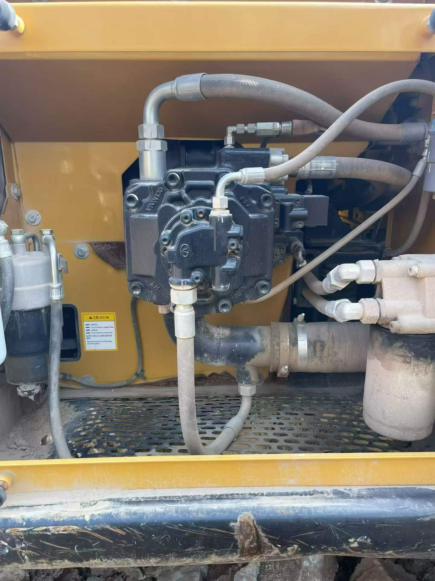 Buy Sany SY205C Used Excavator / 6