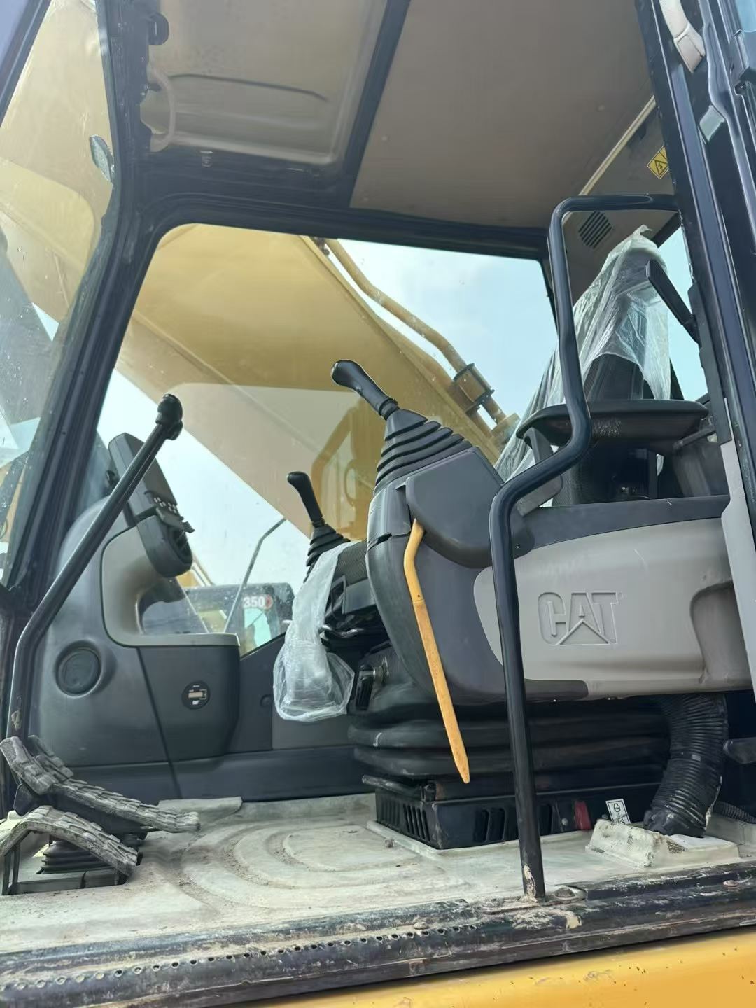 Buy Caterpillar 349E Used Excavator / 9