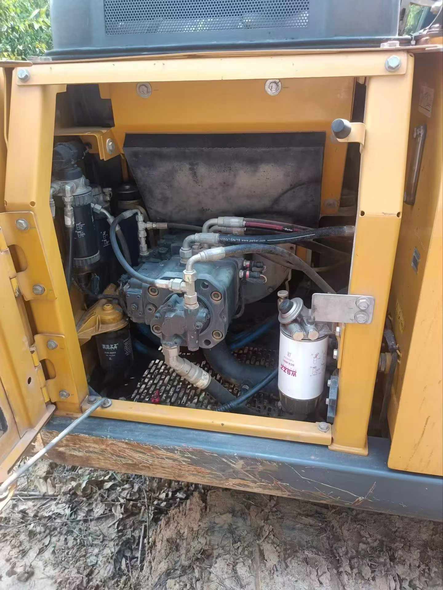 Buy JohnDeere E130 Used Excavator / 3