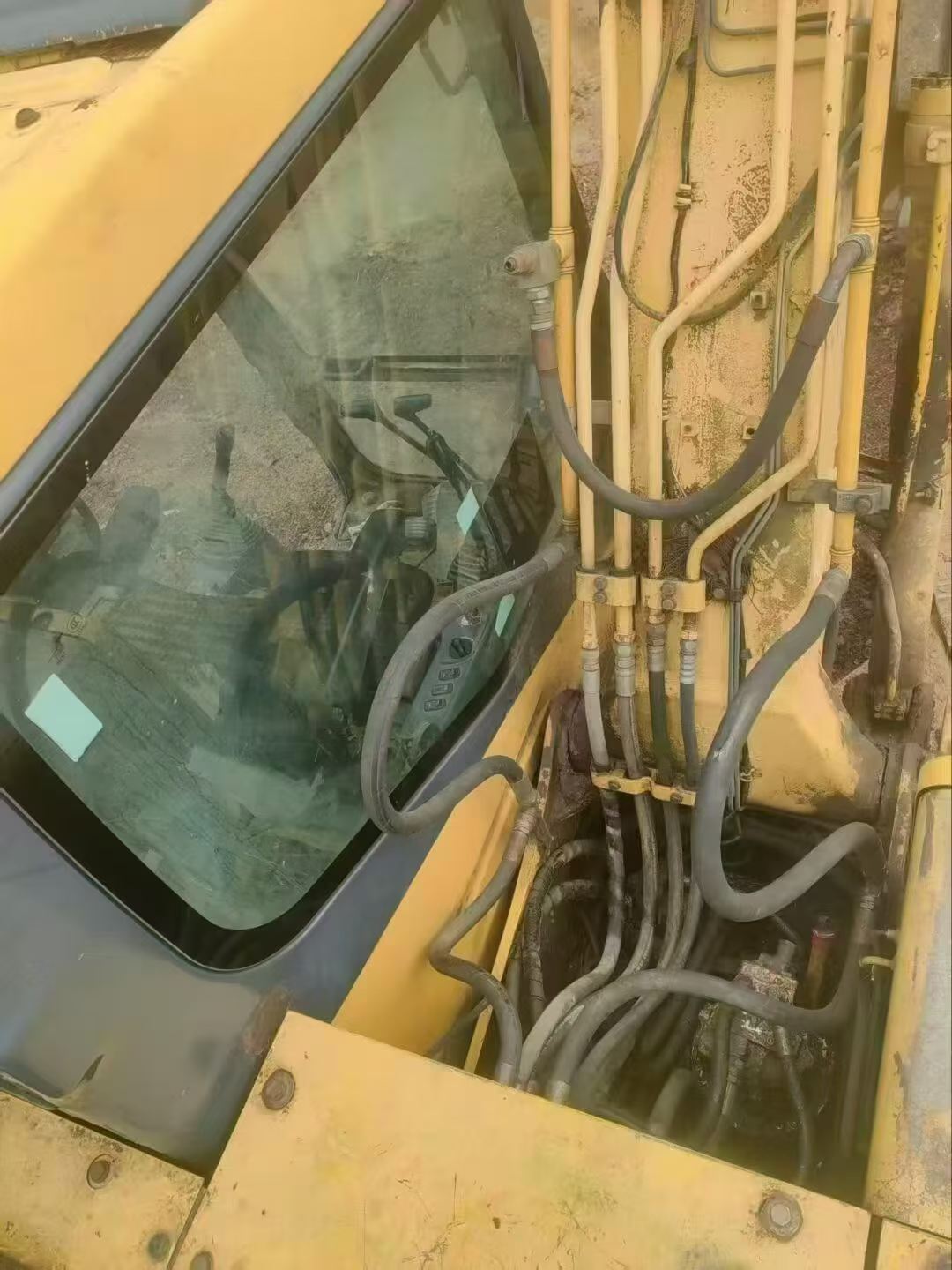 Buy Komatsu PC110-7 Used Excavator / 4