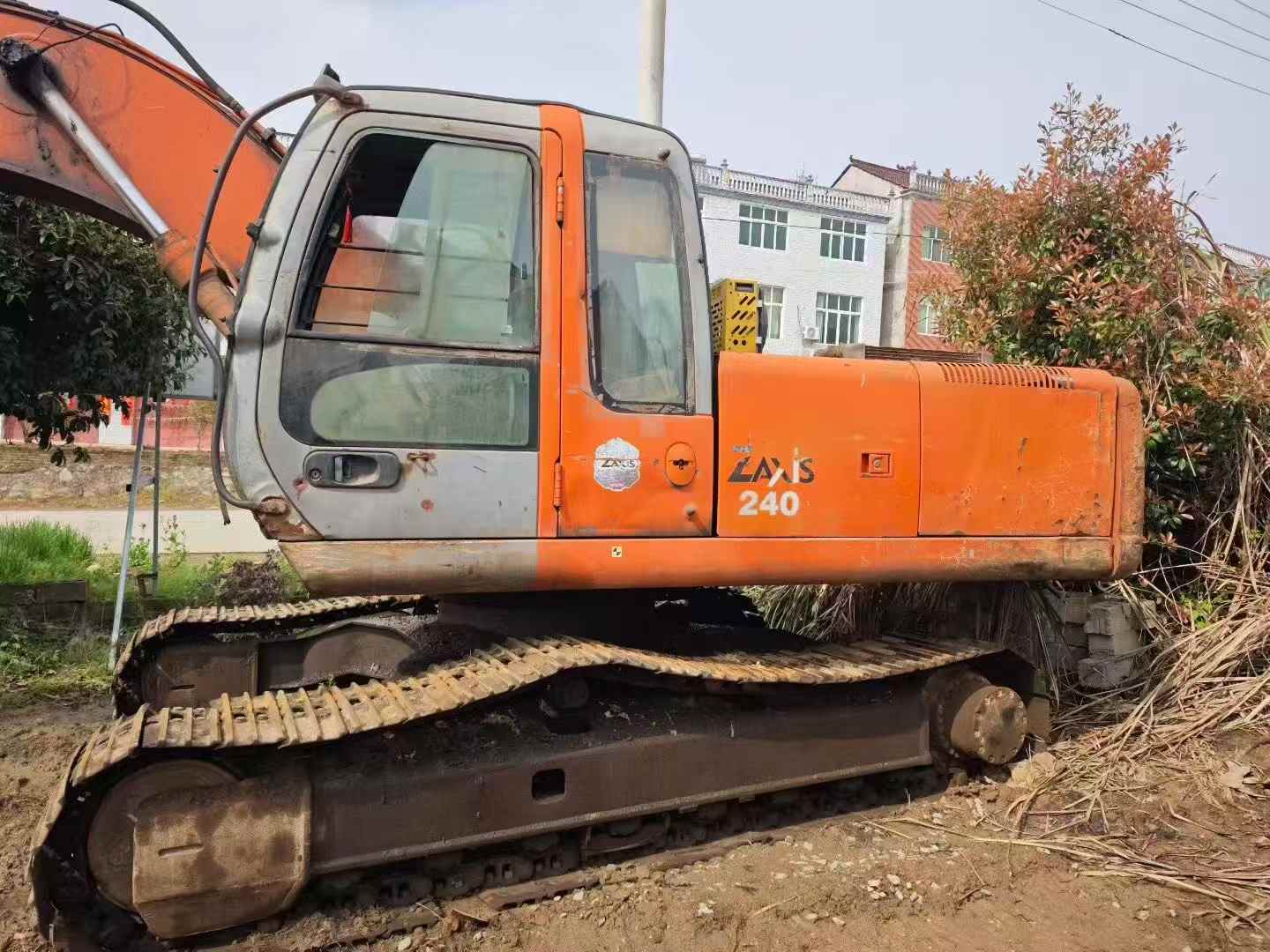 Buy Hitachi EX230-6 Used Excavator / 2