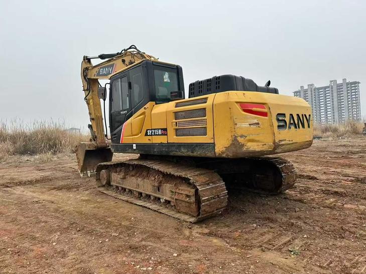 Buy Sany SY215C Used Excavator / 1