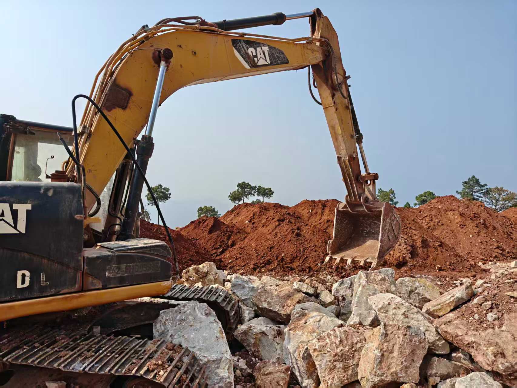 Buy Caterpillar M318 Used Excavator / 4