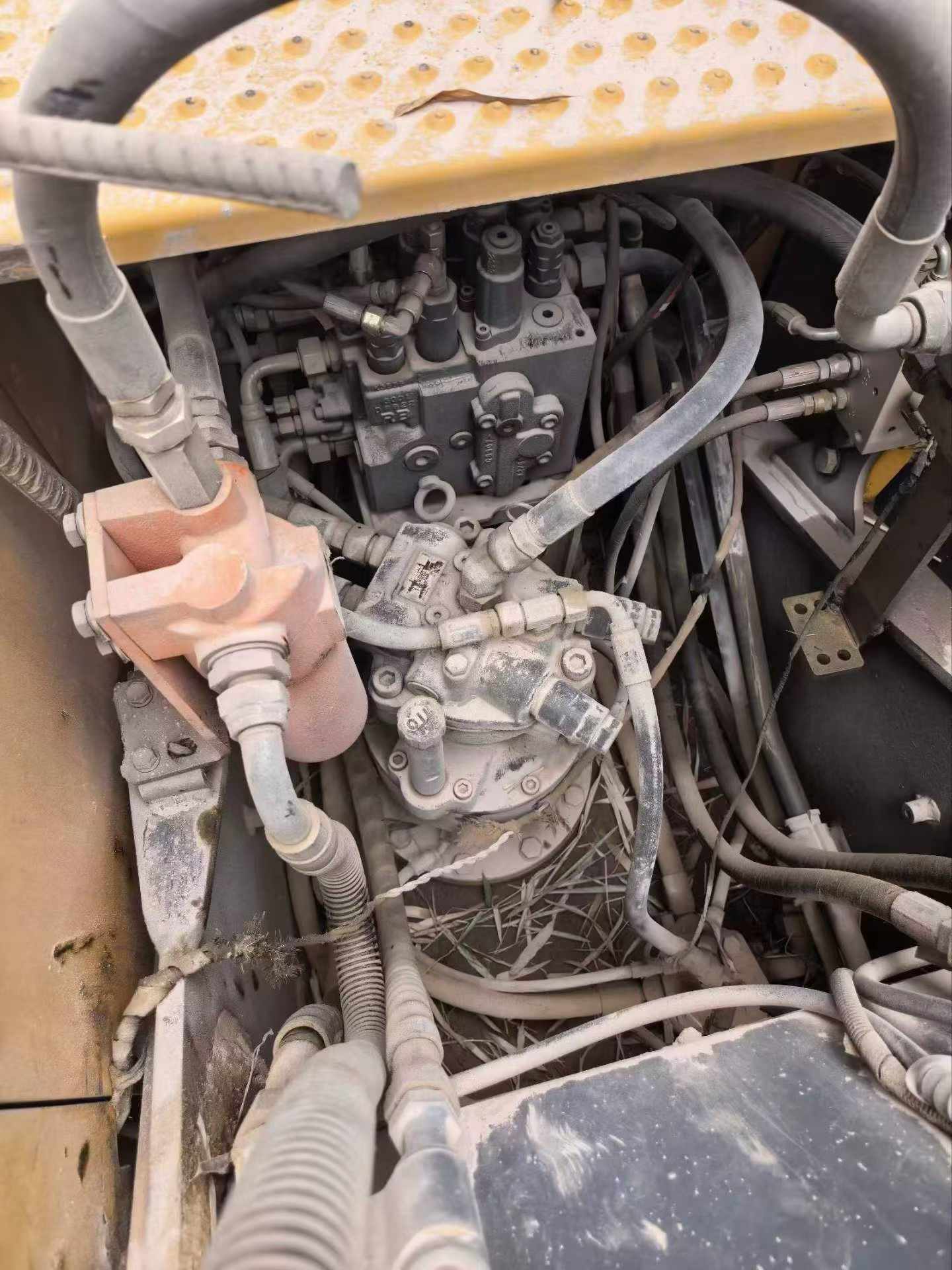 Buy JohnDeere E130 Used Excavator / 7