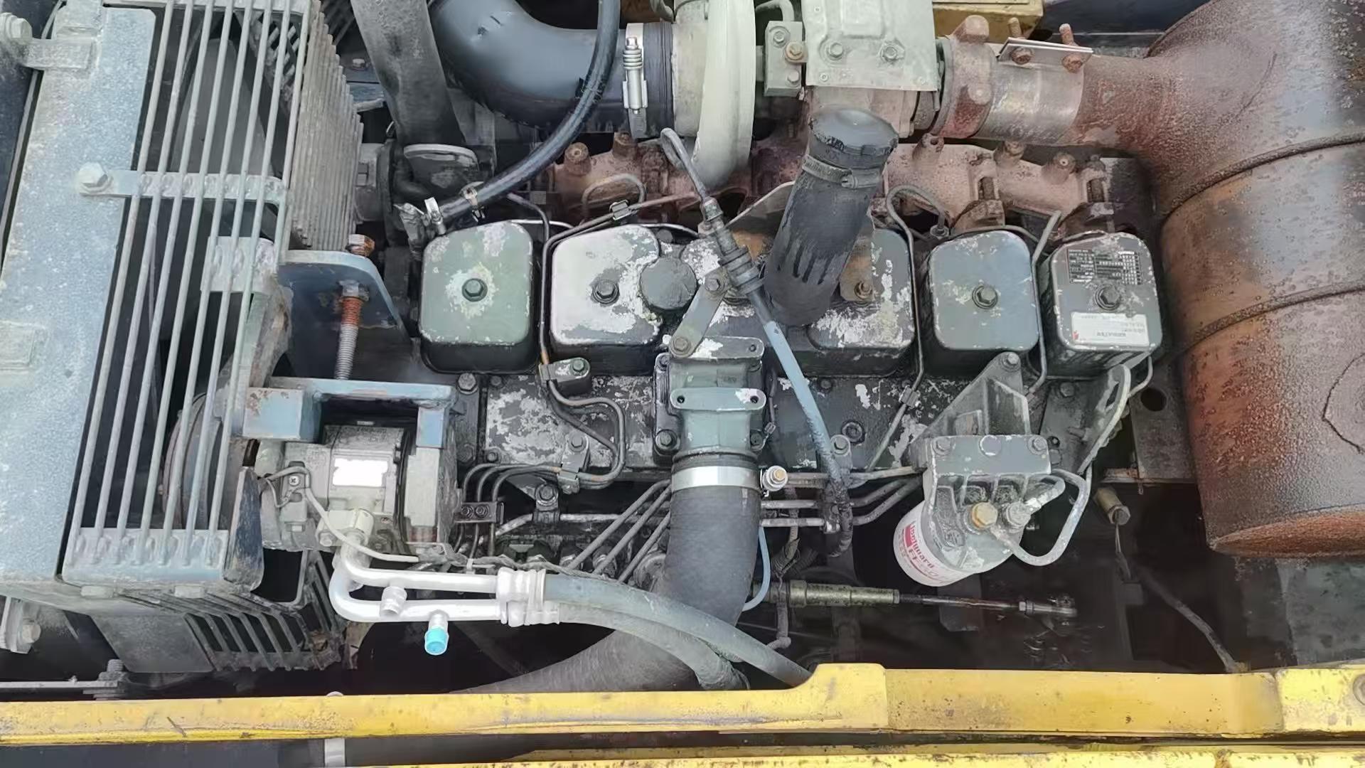 Buy Komatsu PC270-7 Used Excavator / 2