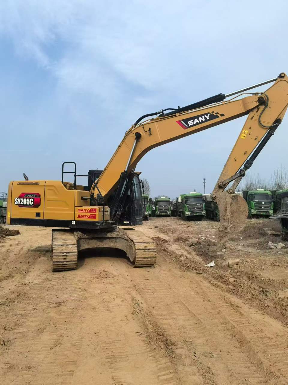 Buy Sany SY205C Used Excavator / 3