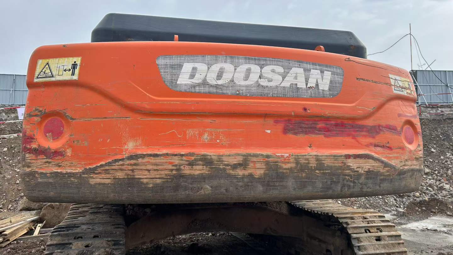 Buy Doosan DX380 Used Excavator / 3