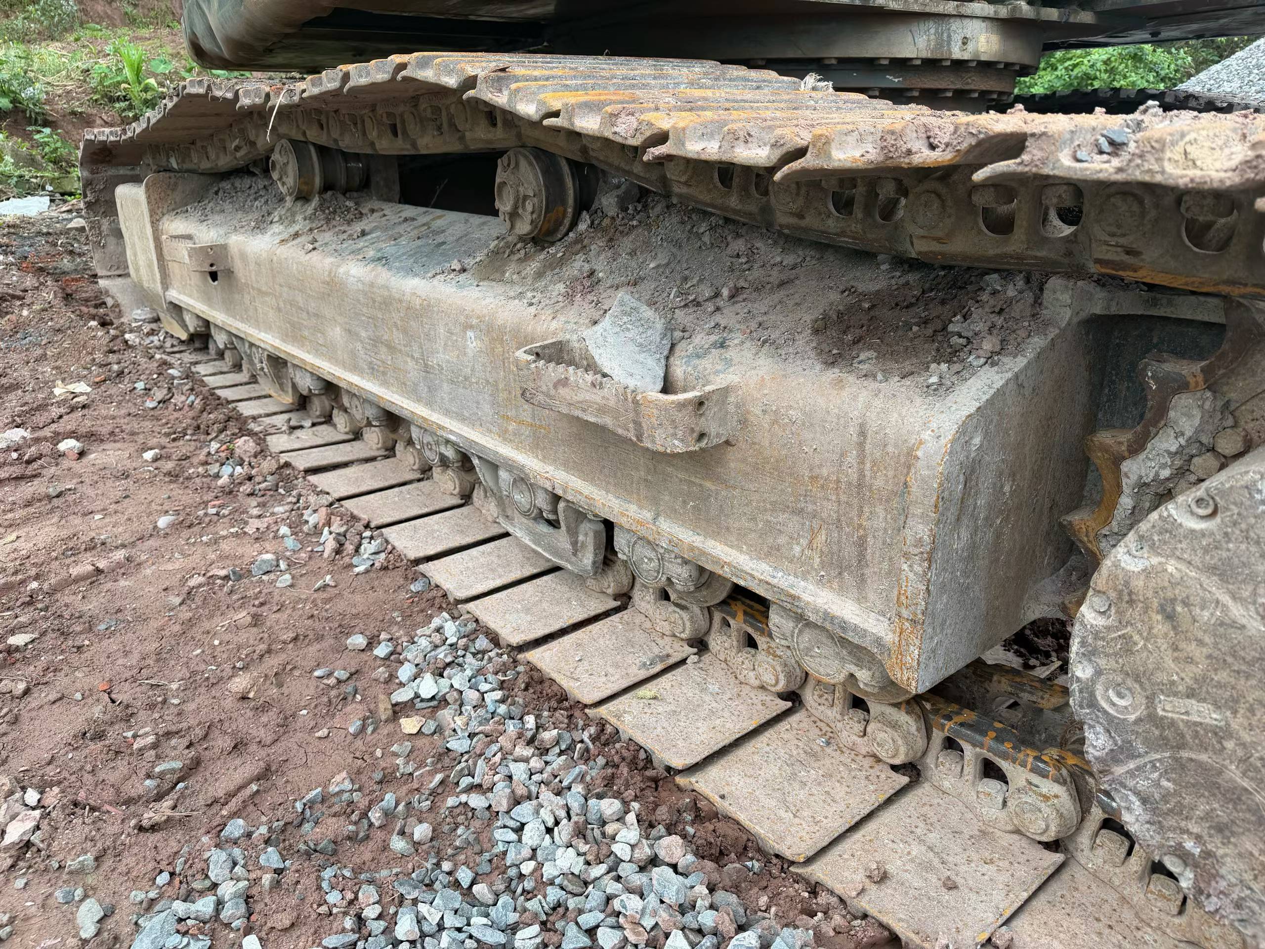 Buy Hyundai R225-7 Used Excavator / 3