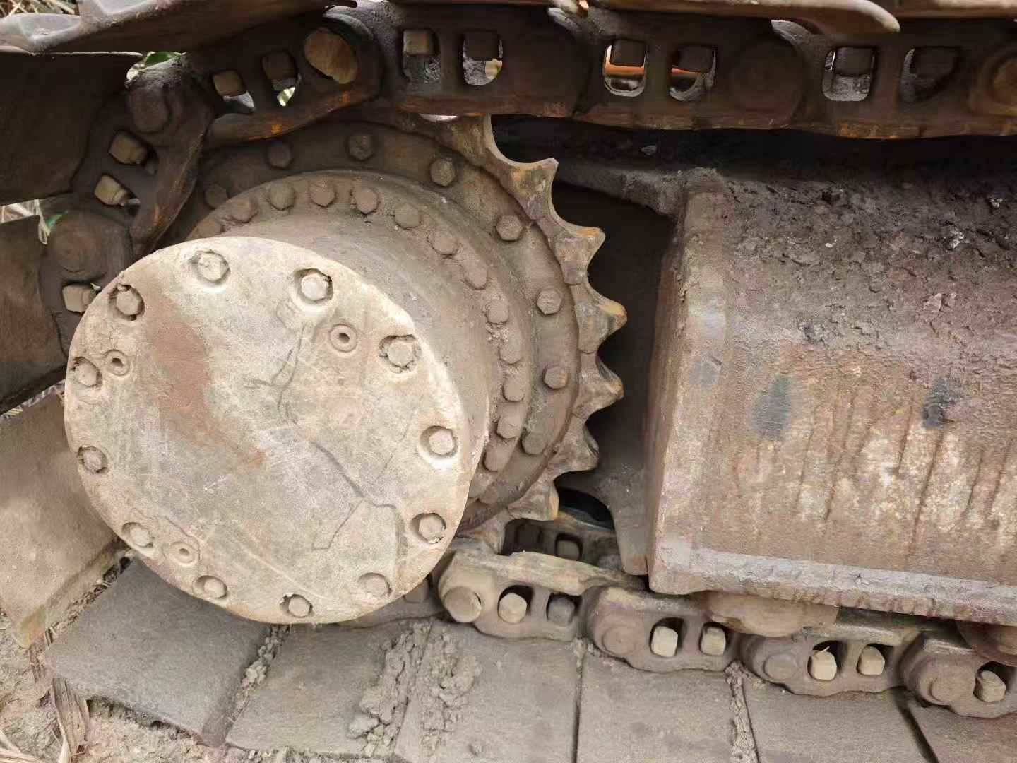 Buy Hitachi EX230-6 Used Excavator / 9