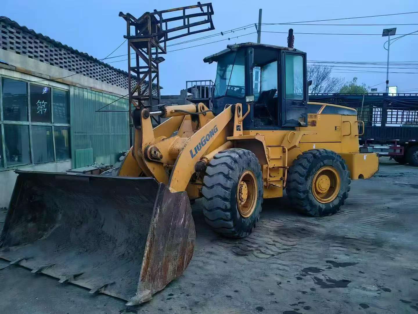 Buy LiuGong CLG833 Used Loader