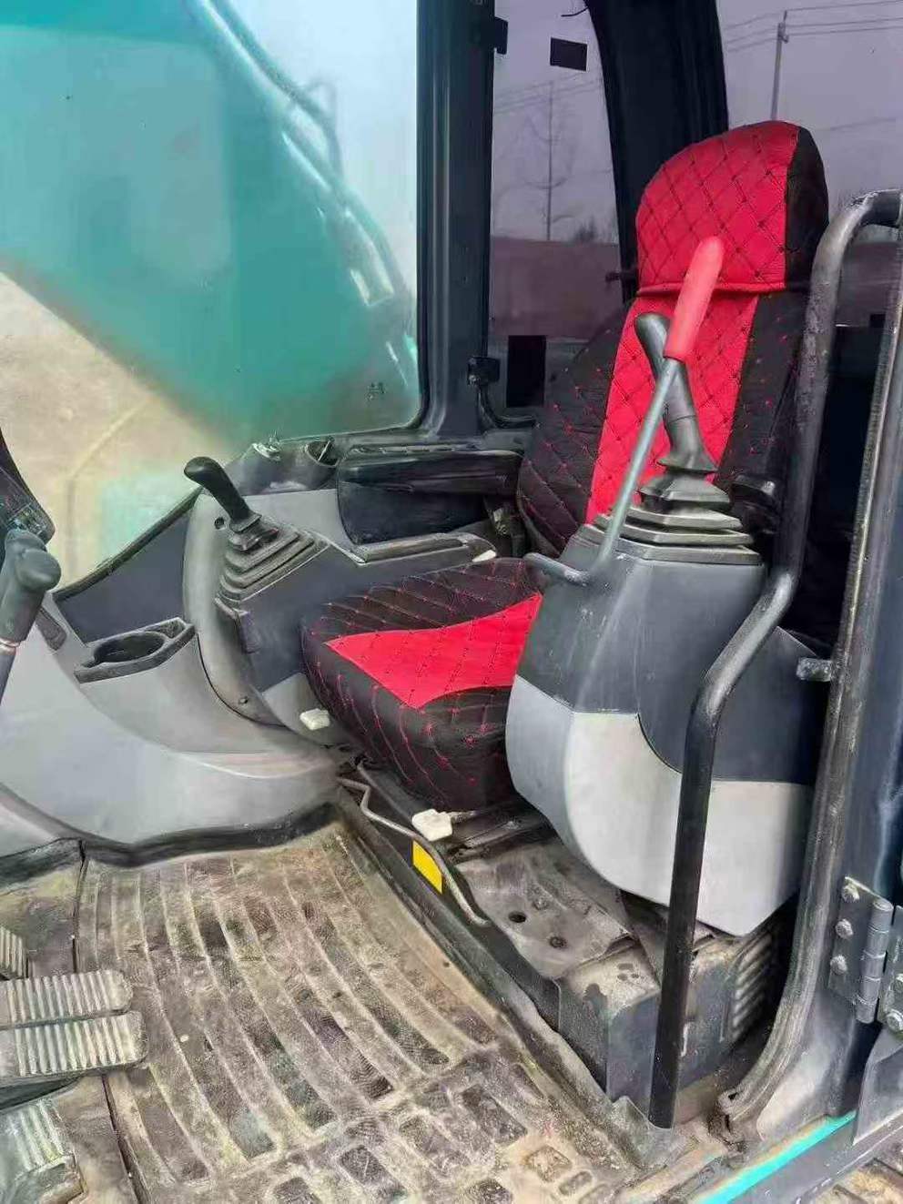 Buy Kobelco SK2008 Used Excavator / 5