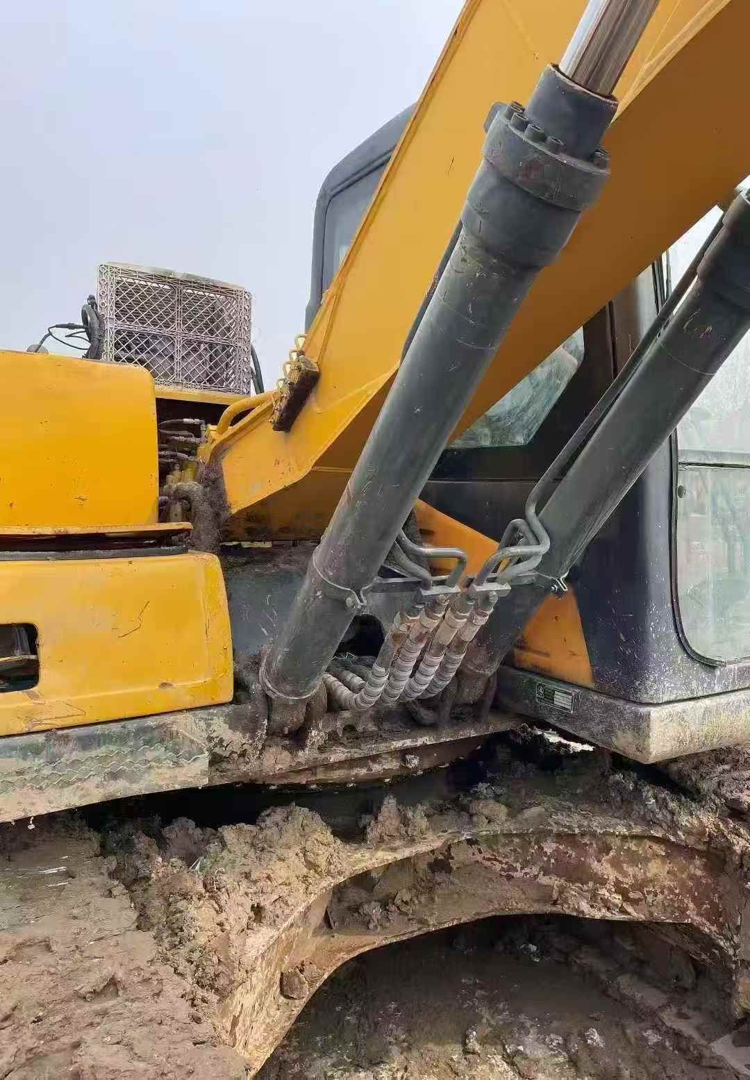 Buy Sany SY135 Used Excavator / 6