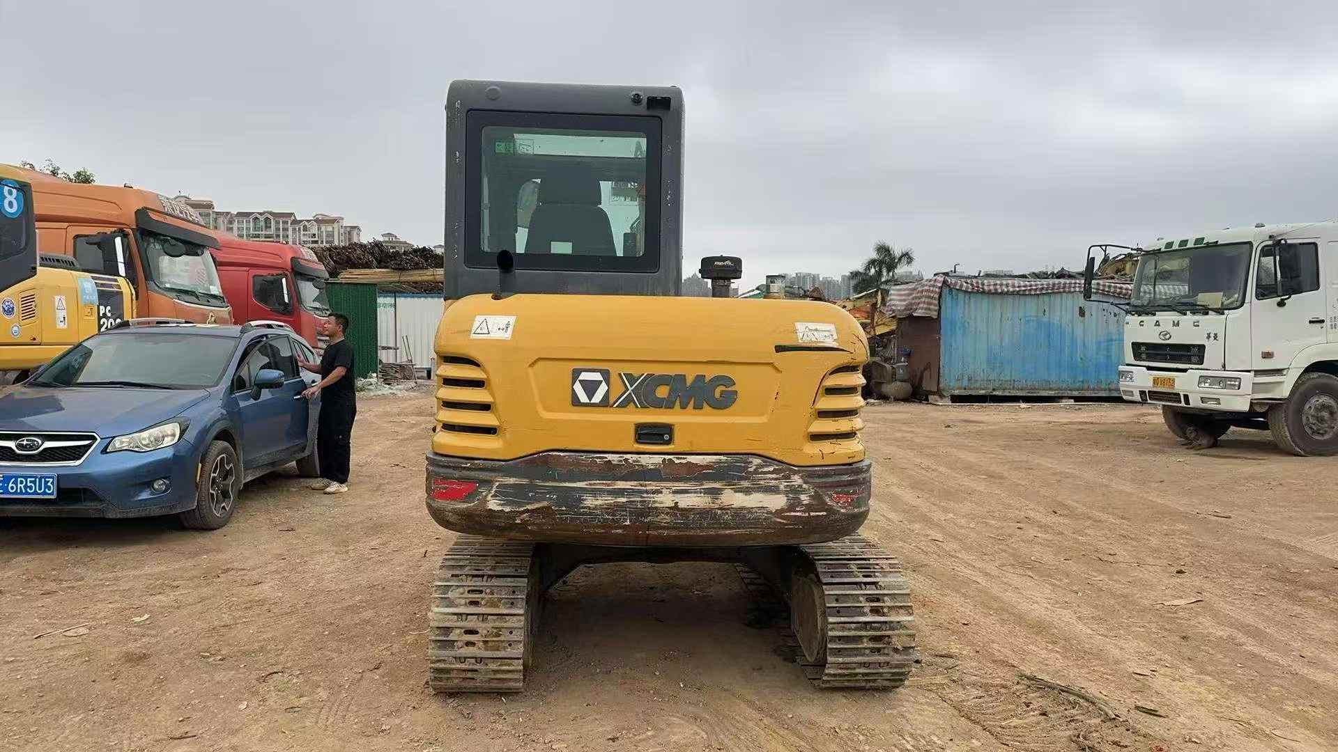 Buy XCMG XE60 Used Excavator / 8