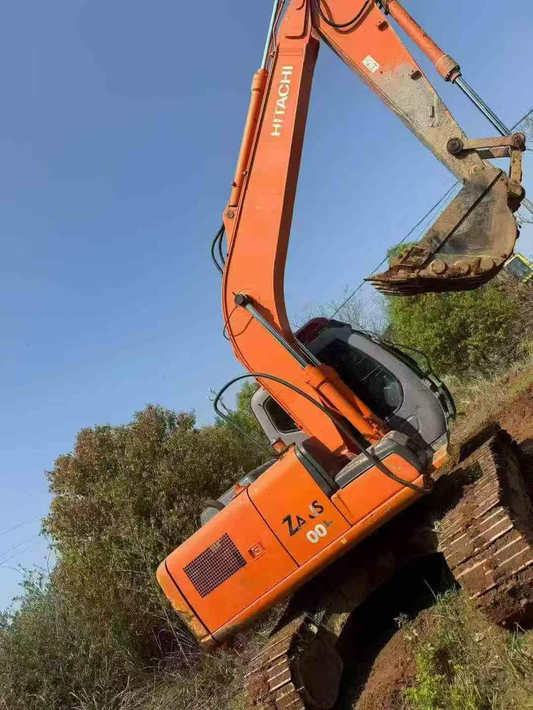 Buy Hitachi ZX130H Used Excavator / 3