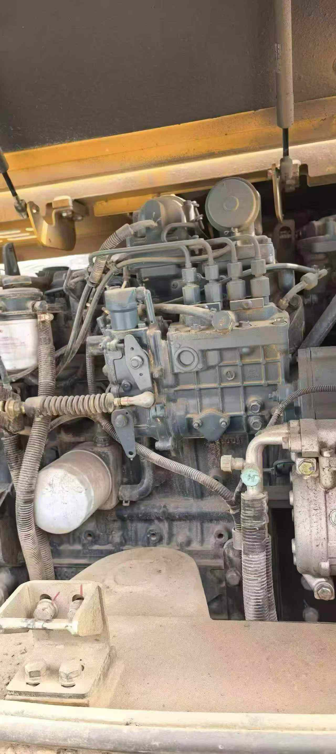 Buy Sany SY95C Used Excavator / 6