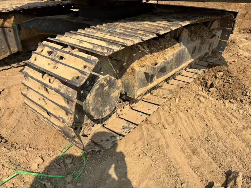 Buy XCMG XE75C Used Excavator / 5