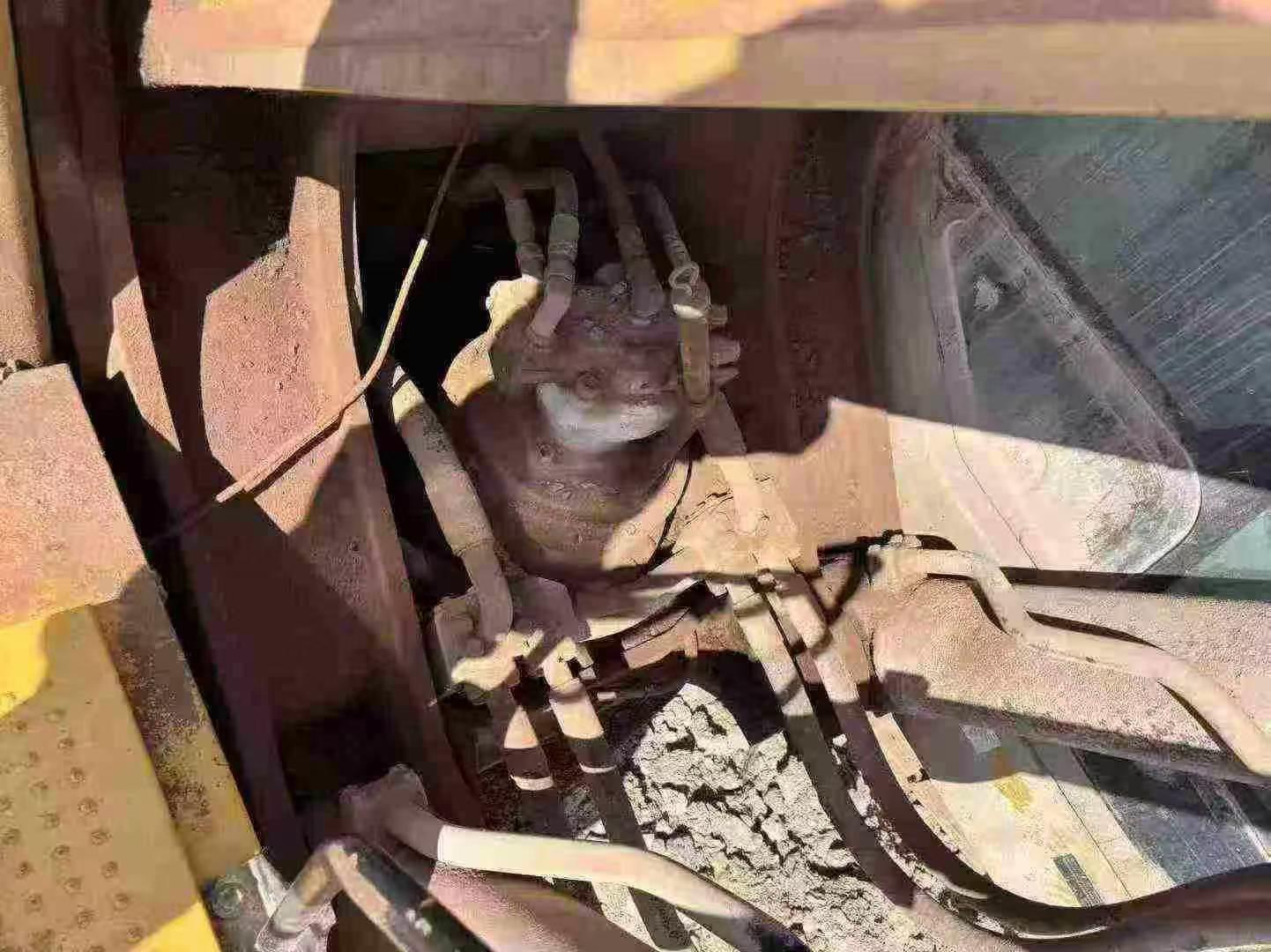 Buy Caterpillar 390DL Used Excavator / 3