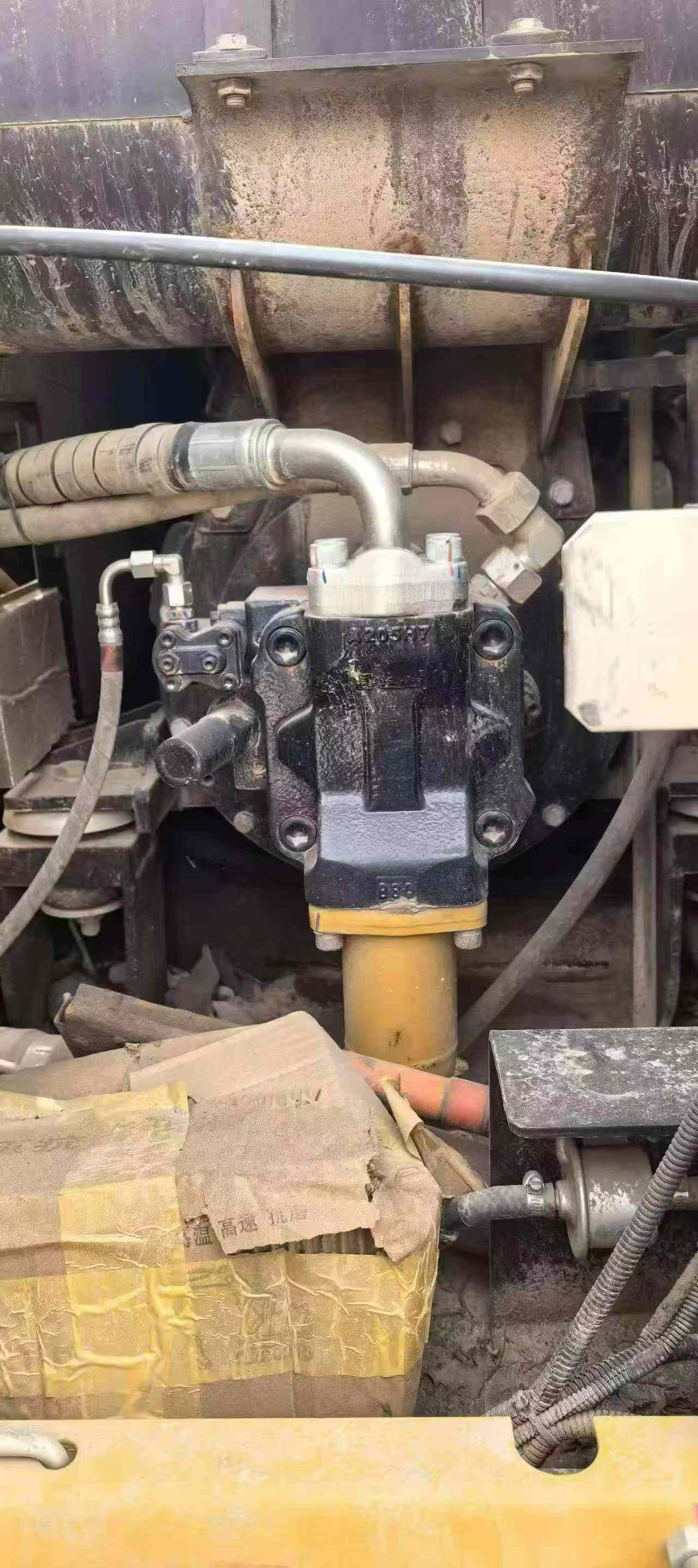 Buy Sany SY95C Used Excavator / 2