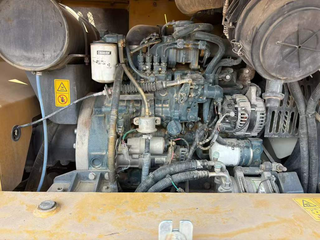 Buy XCMG XE75C Used Excavator / 7