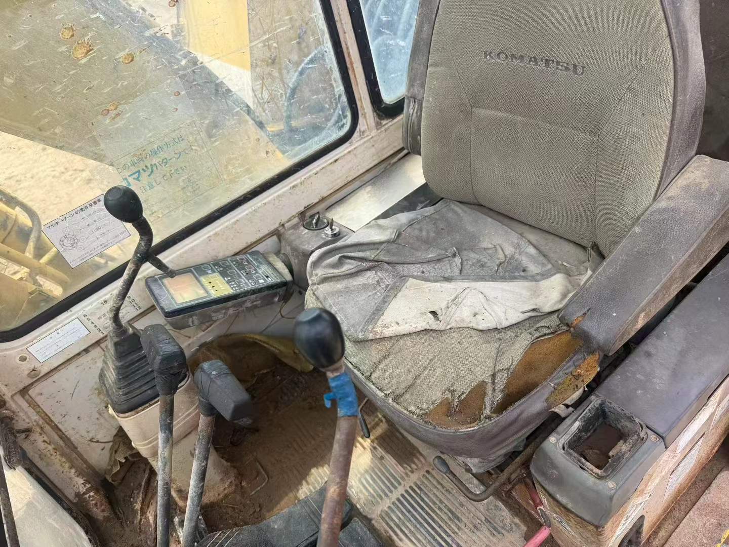 Buy Komatsu PC120-5 Used Excavator / 3