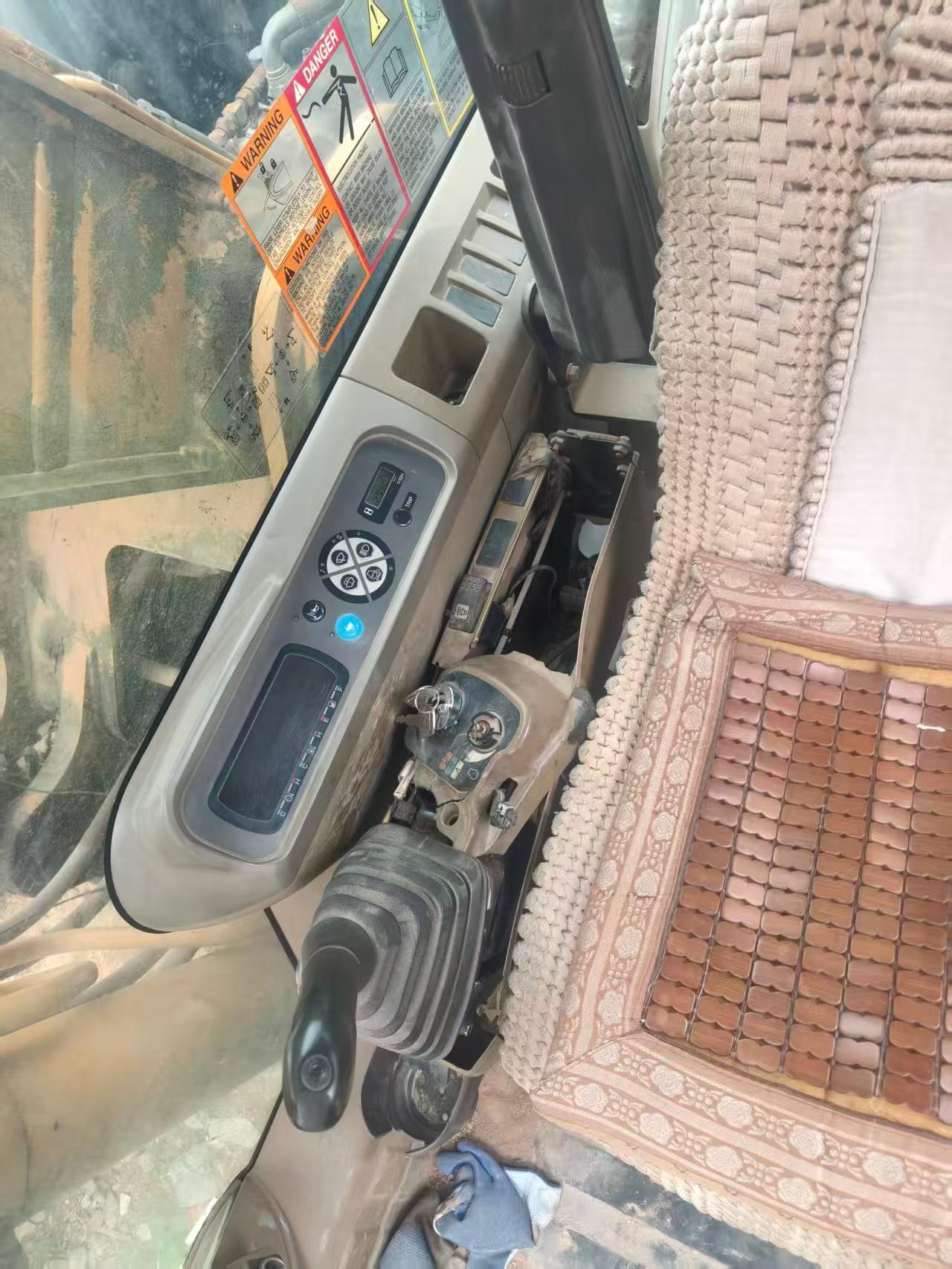 Buy Case CX240 Used Excavator / 4