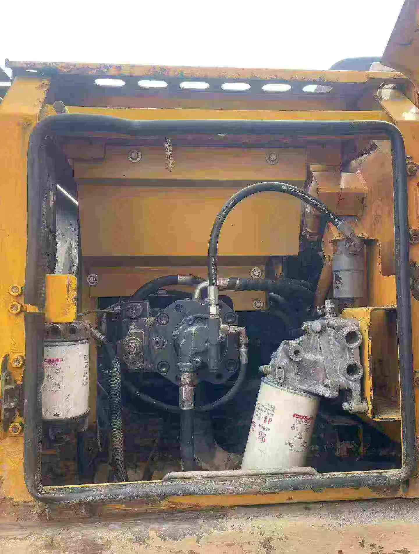 Buy Sany SY135 Used Excavator / 2