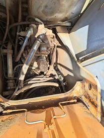 Buy Hitachi EX135UR Used Excavator / 6 Buy Hitachi EX135UR Used Excavator / 6