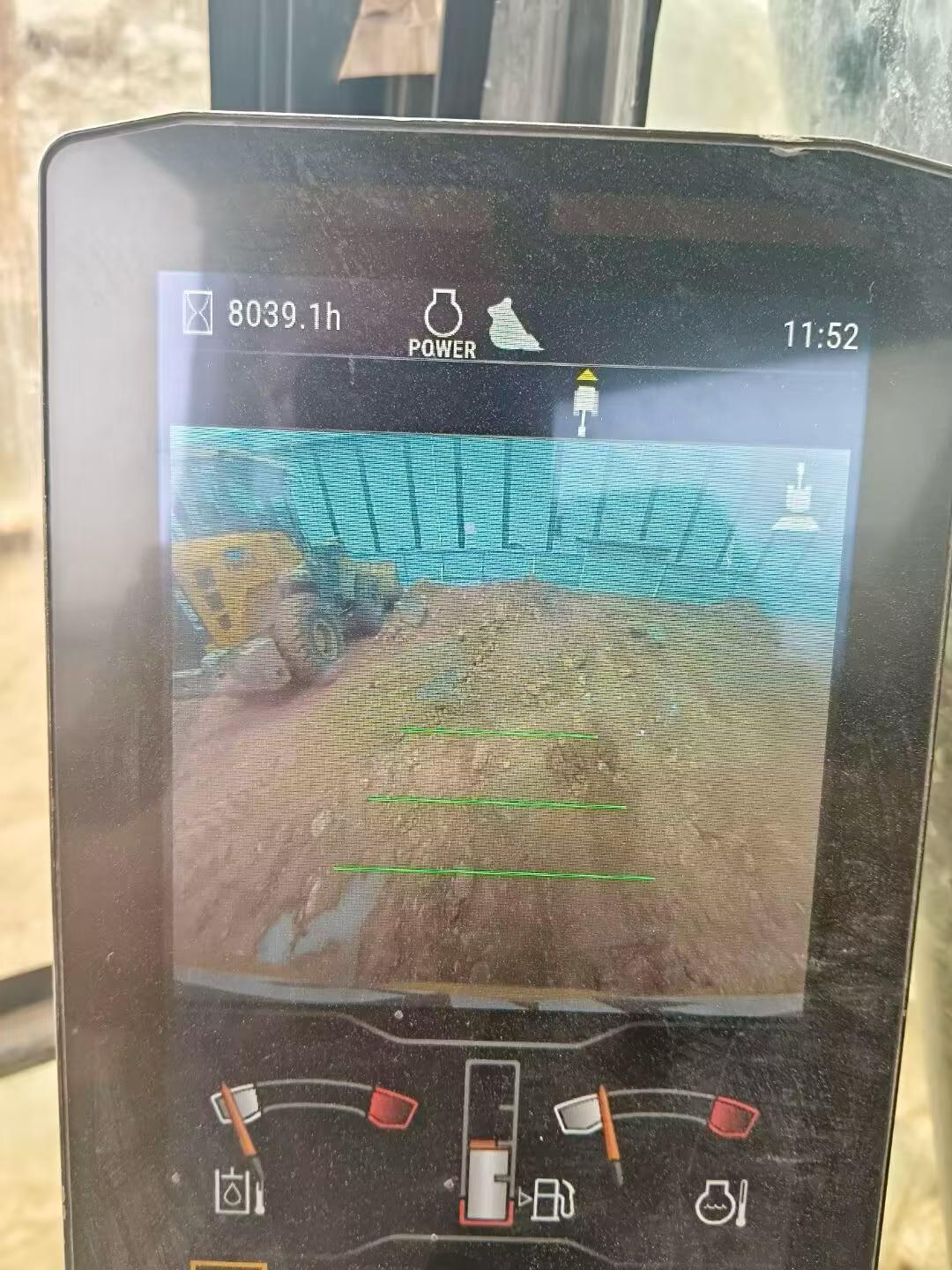 Buy Caterpillar 323 Used Excavator / 8