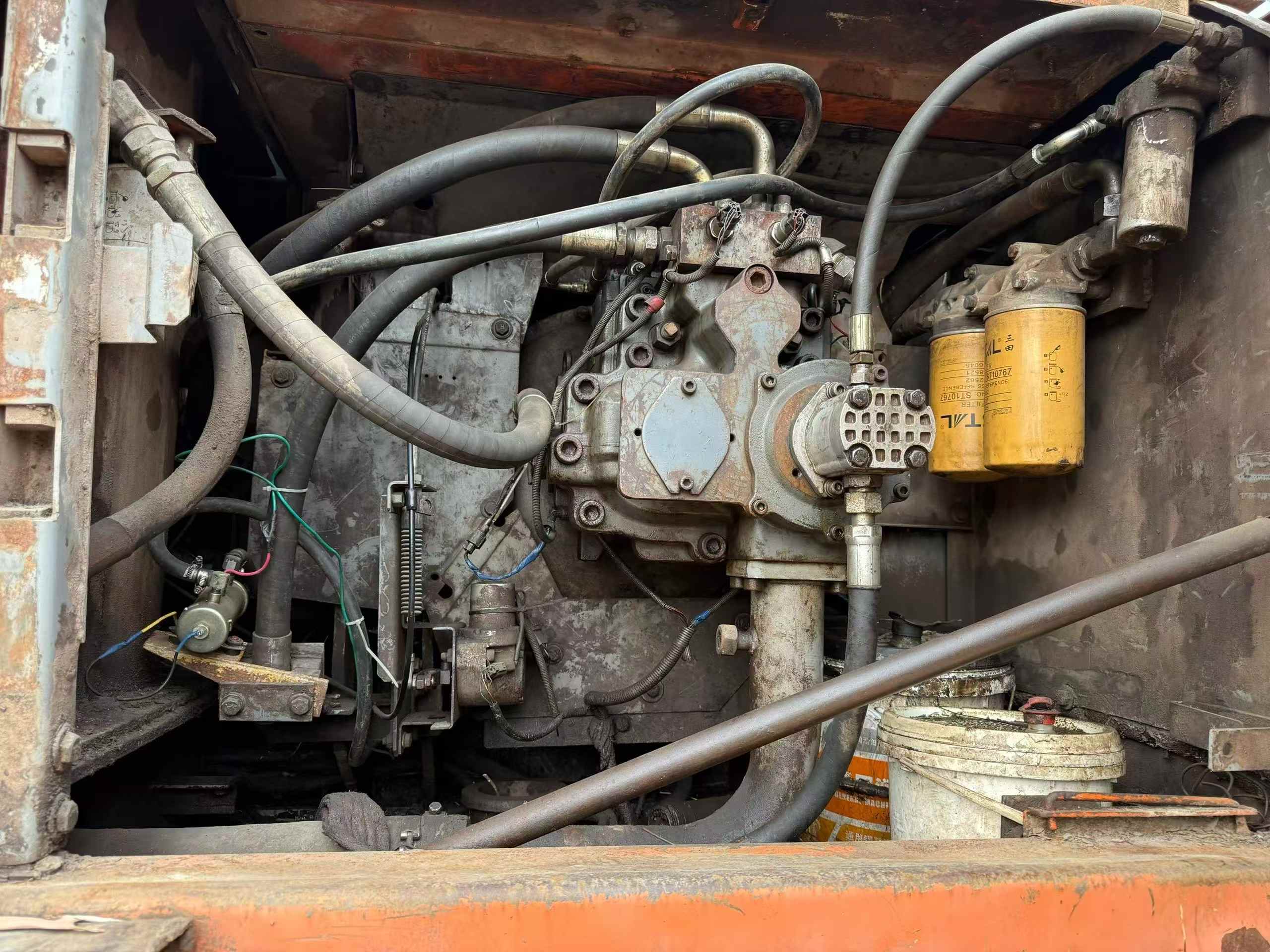 Buy Hitachi ZX450-6 Used Excavator / 6