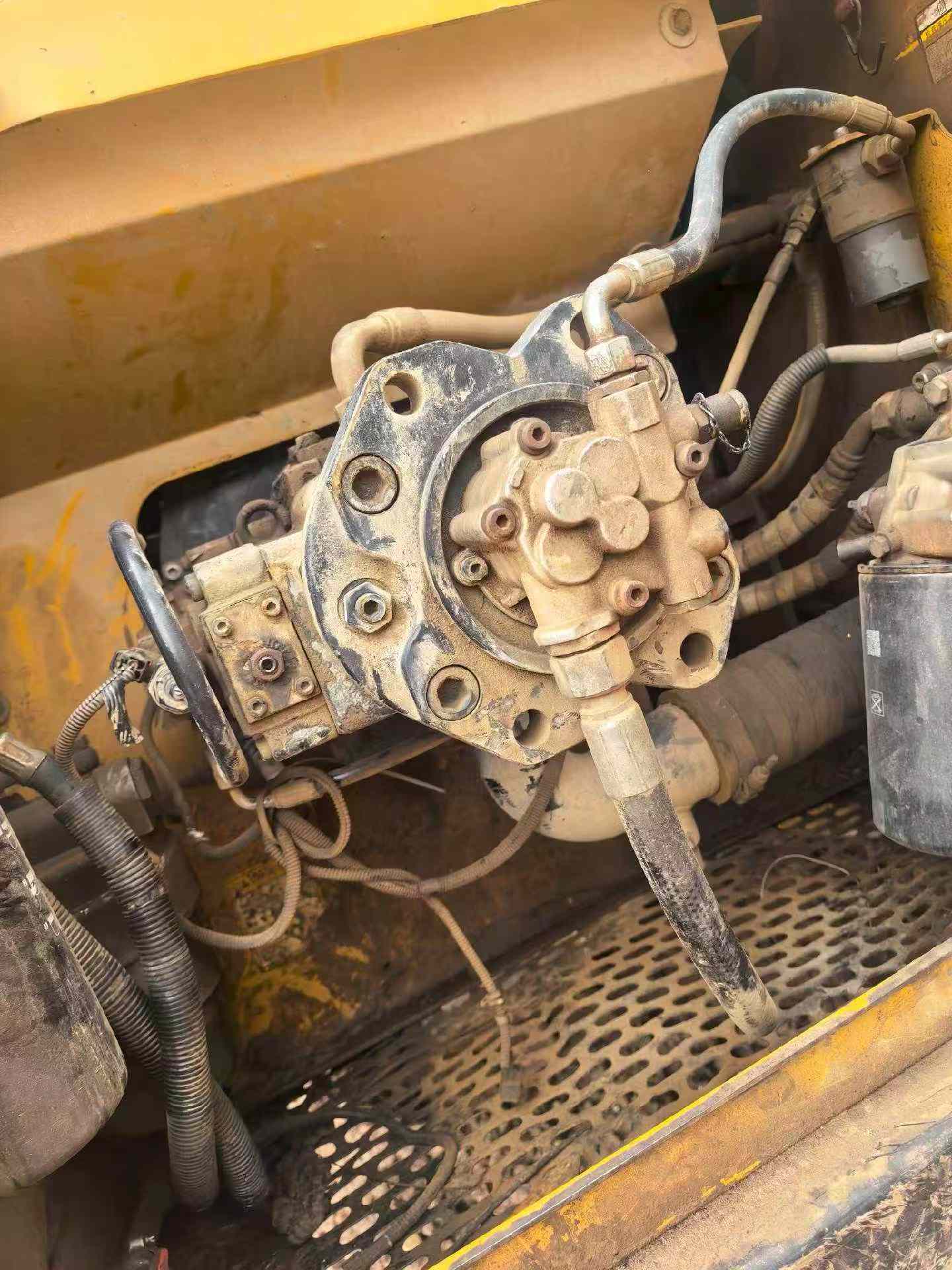 Buy Sany SY195C Used Excavator / 3