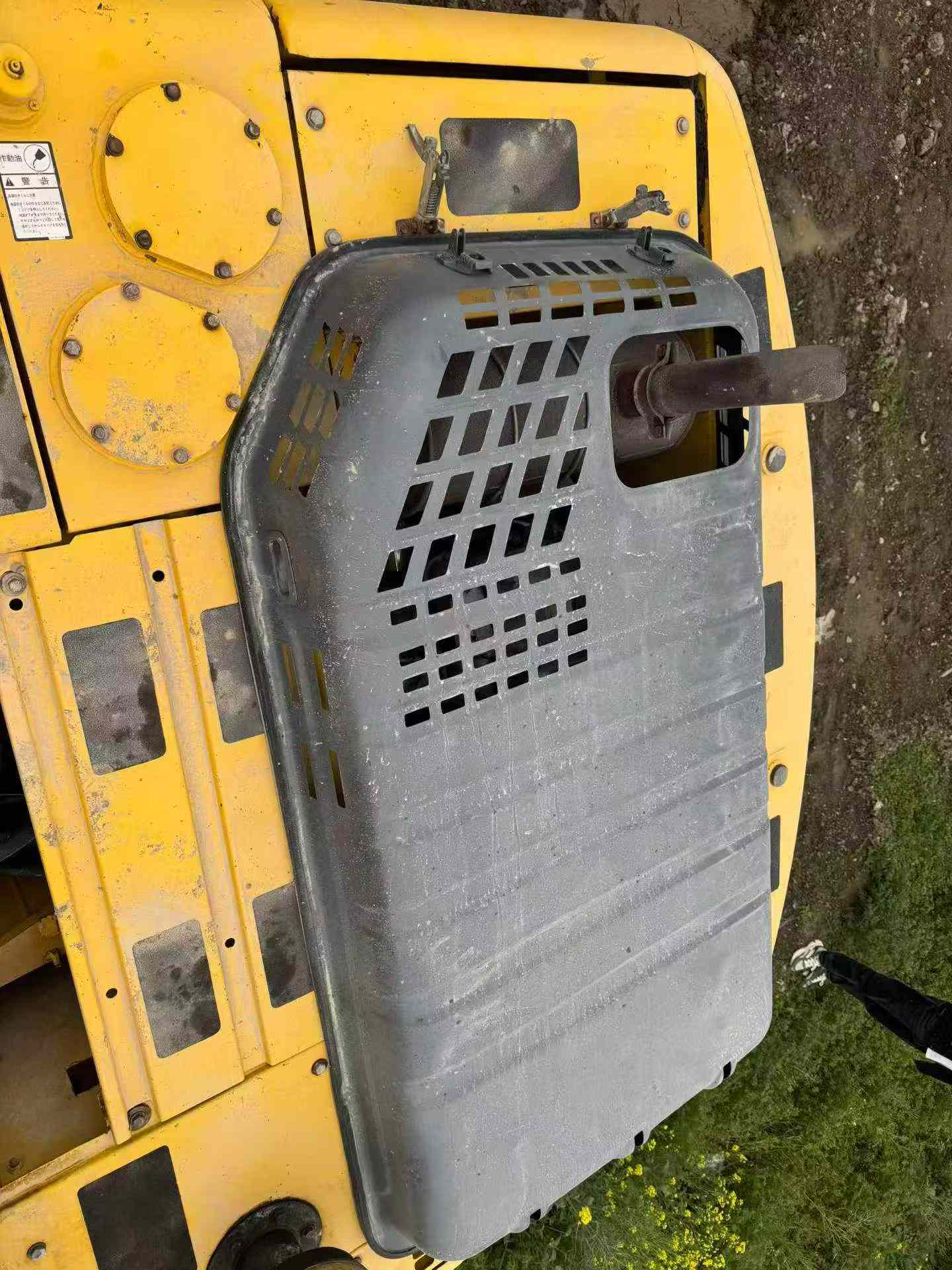 Buy Kobelco SK210 Used Excavator / 6