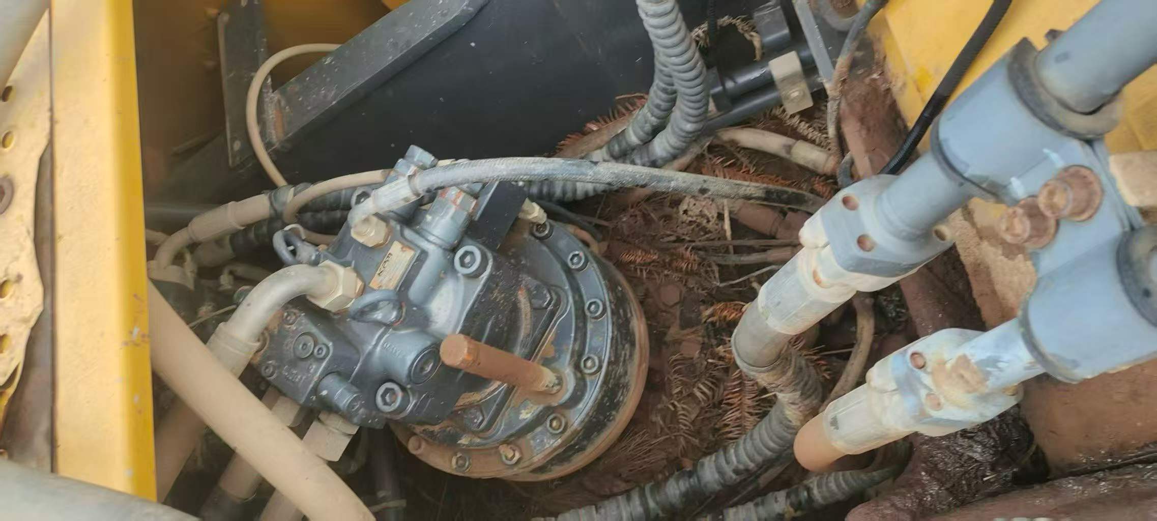 Buy XCMG XE200 Used Excavator / 6