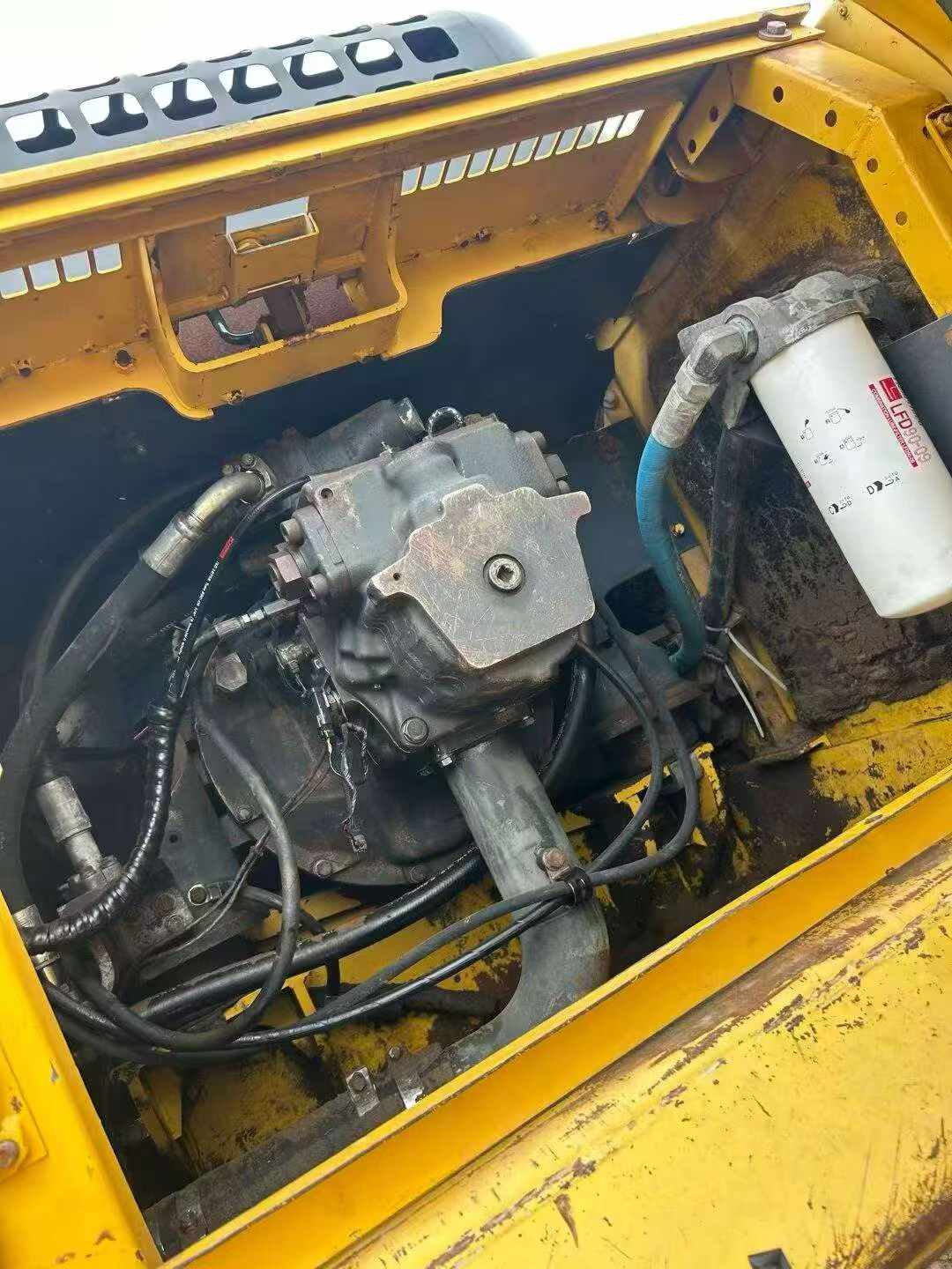 Buy Komatsu PC350-7 Used Excavator / 8