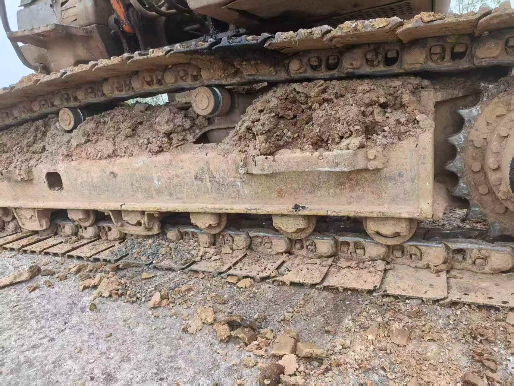 Buy Hitachi EX200-3 Used Excavator / 7