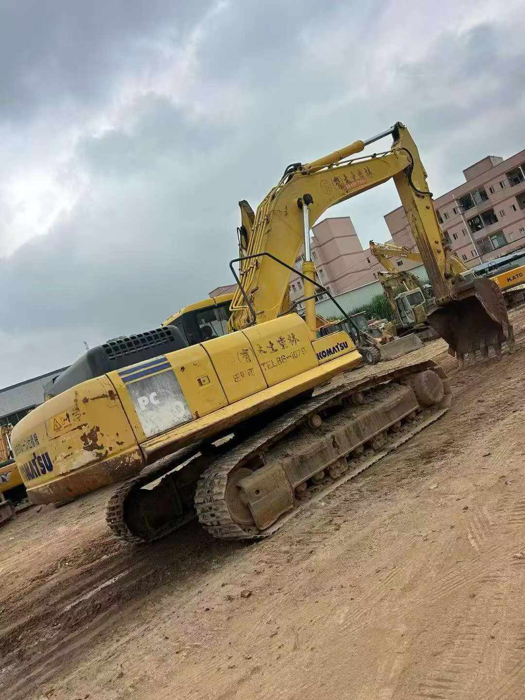 Buy Komatsu PC350-7 Used Excavator / 2