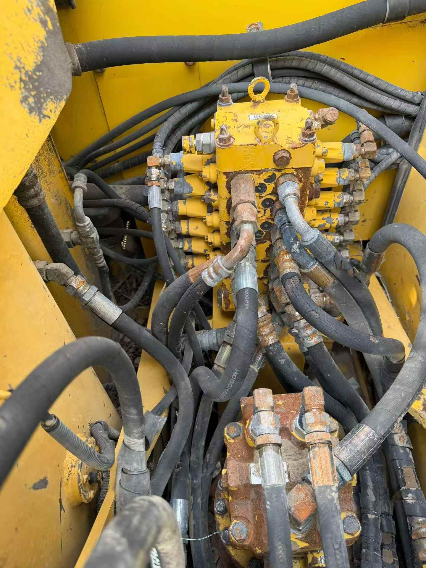 Buy Komatsu PC60 Used Excavator / 5