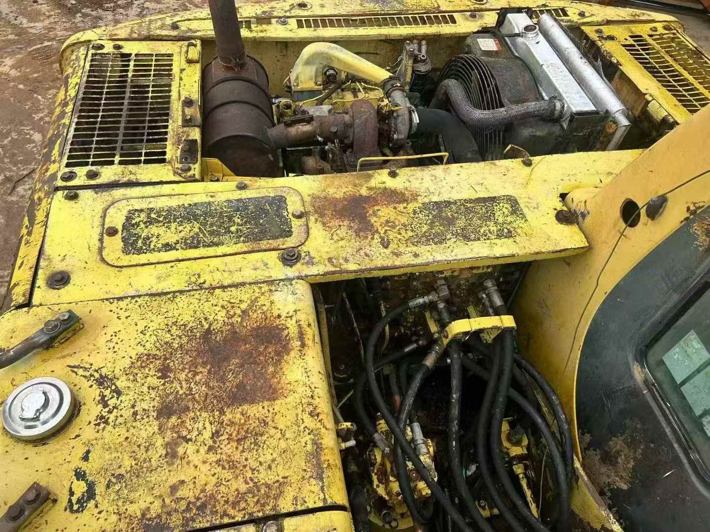 Buy Komatsu PC100-6 Used Excavator / 6