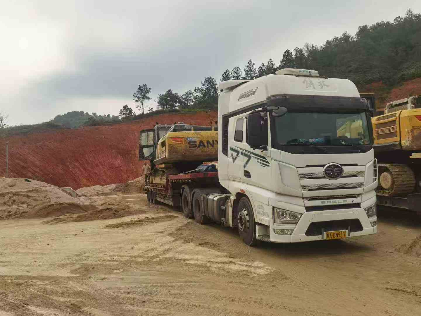 Buy Sany SY365C-8 Used Excavator / 3