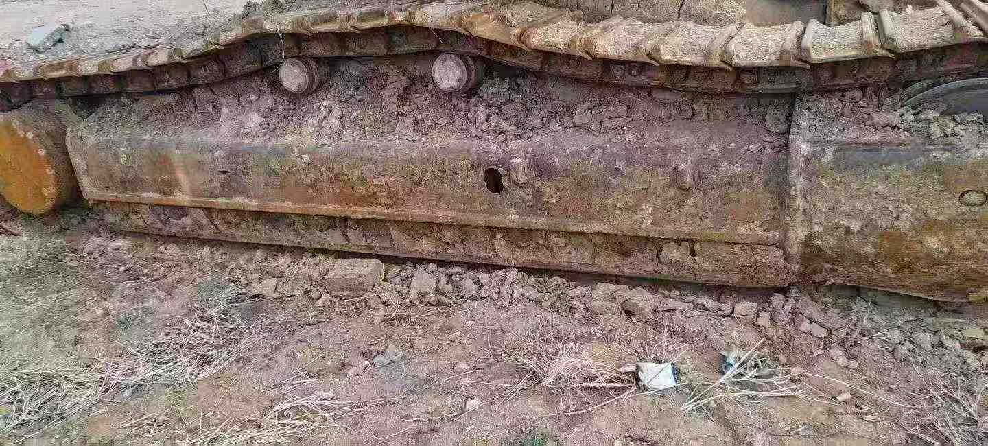 Buy Komatsu PC460LC-8 Used Excavator / 6